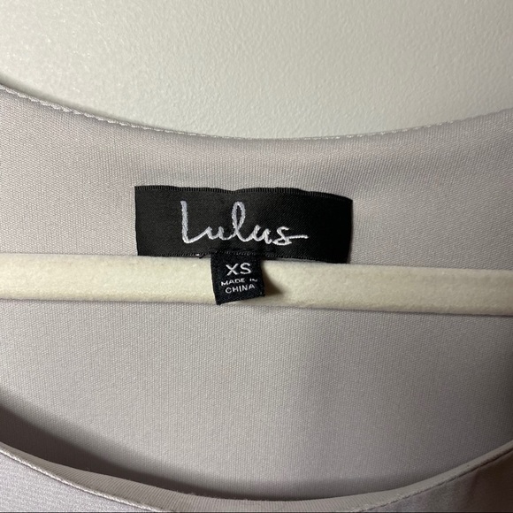 ❌SOLD❌Lulus Status Update Light Grey Shift Dress - Picture 4 of 6
